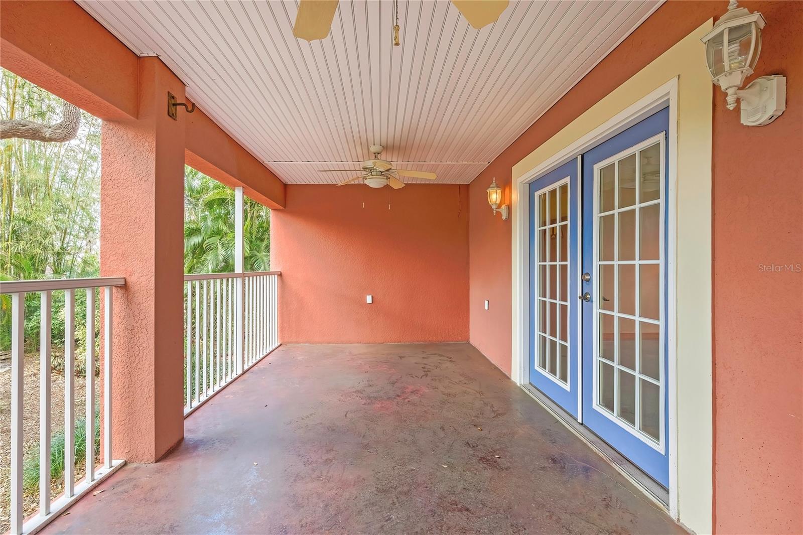 RIO VISTA PARK - Residential