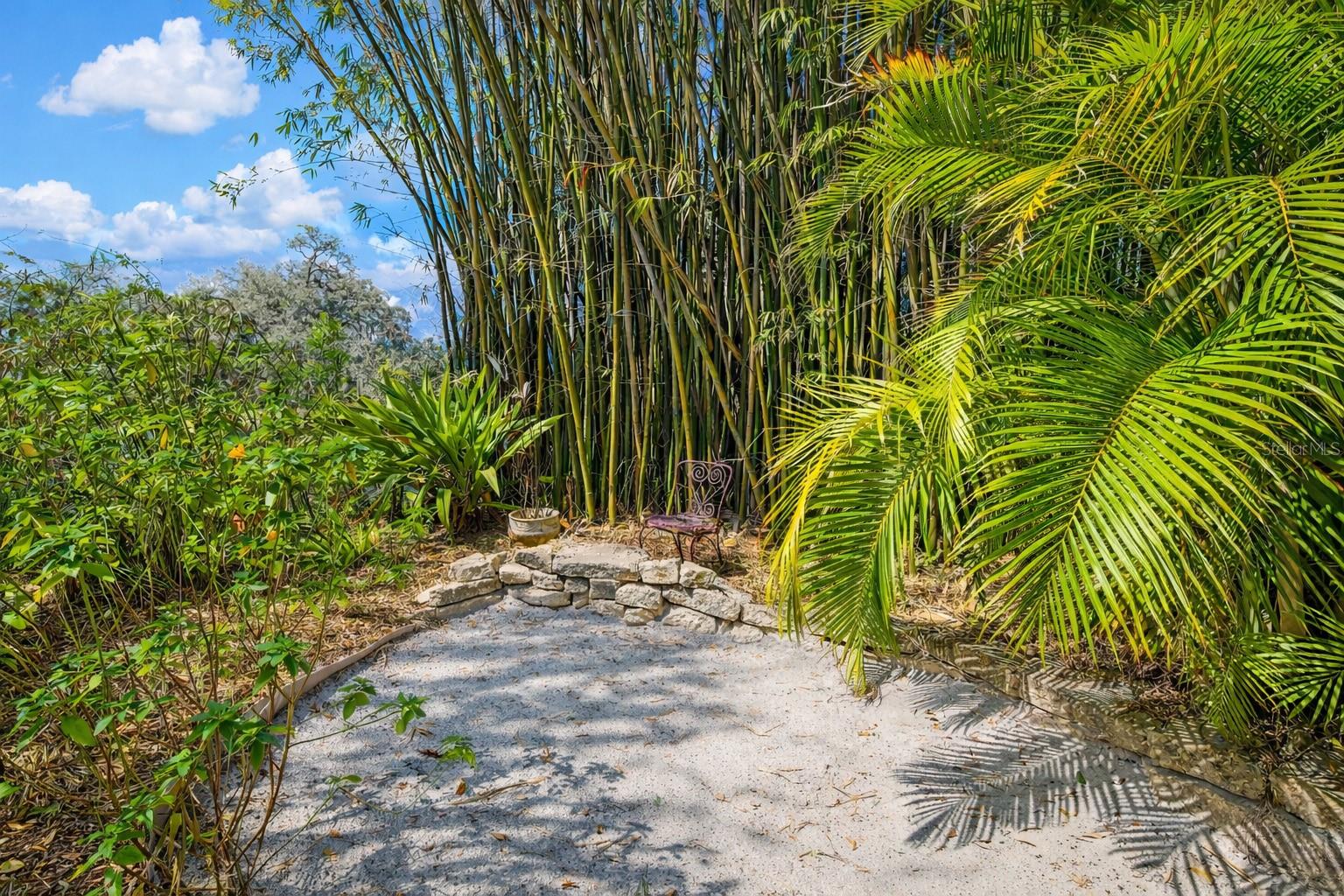 RIO VISTA PARK - Residential