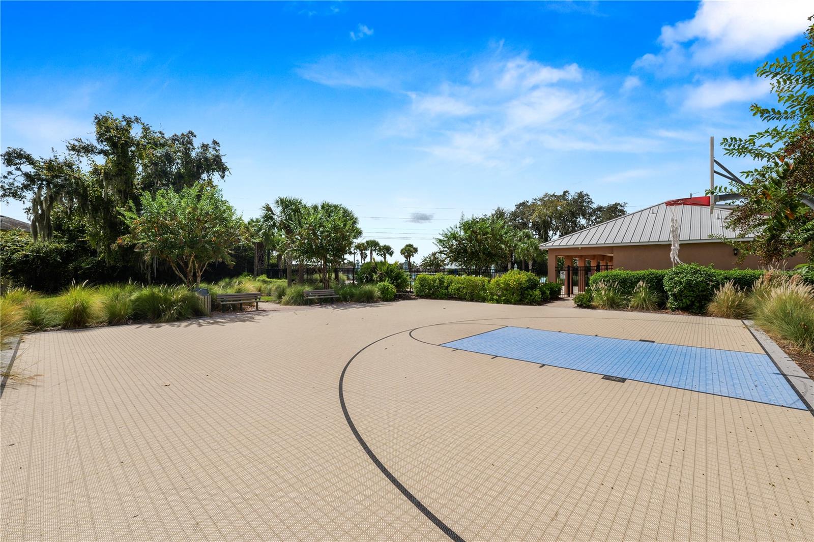 OAKS AT SHADY CREEK PH 1 - Residential Lease