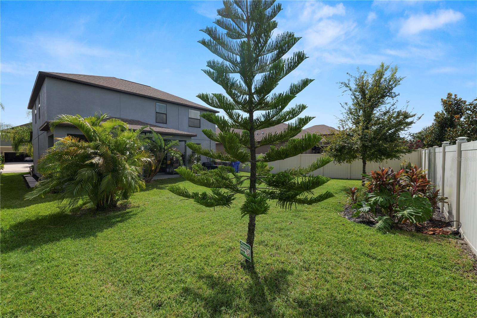 OAKS AT SHADY CREEK PH 1 - Residential Lease