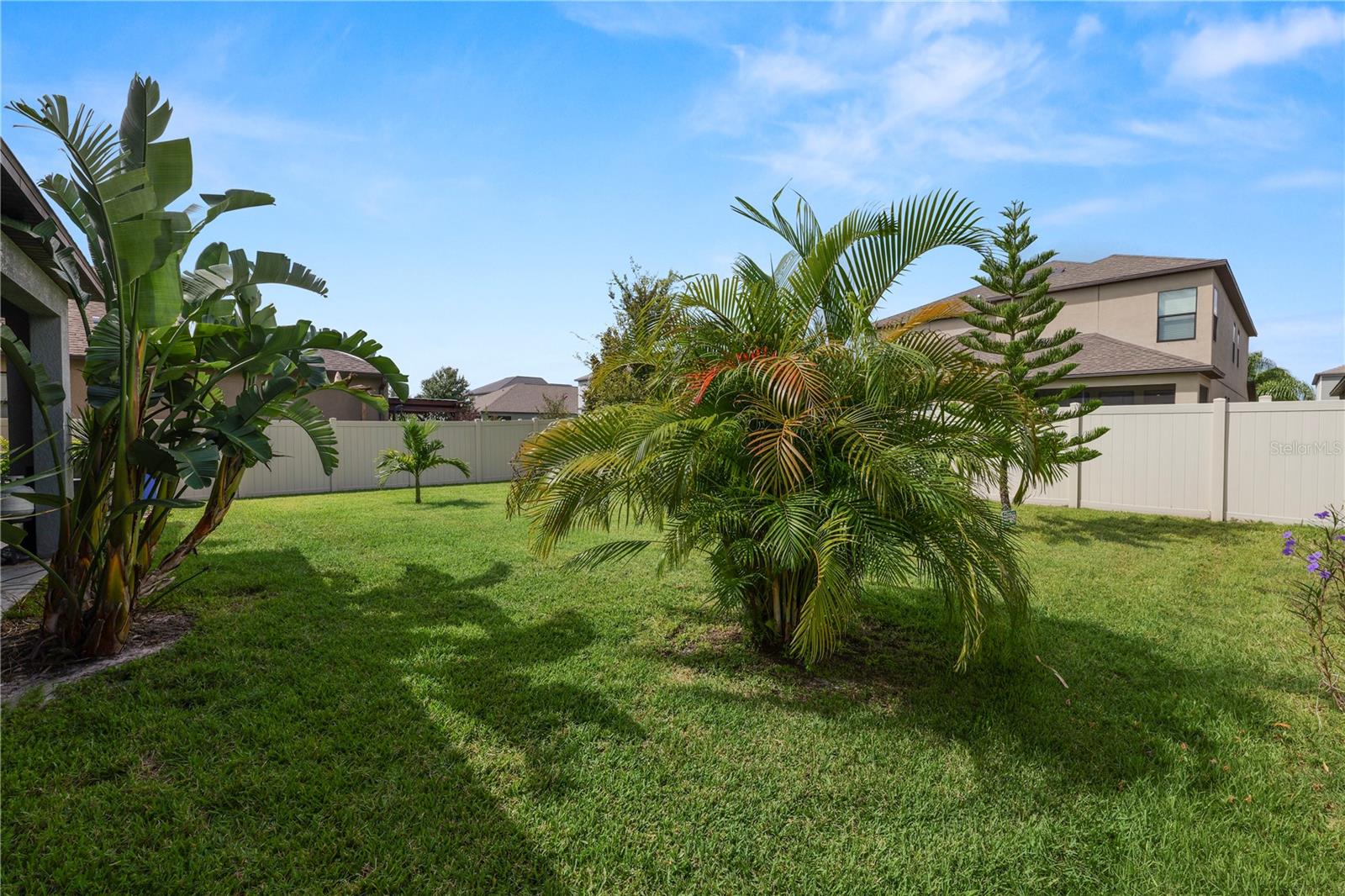 OAKS AT SHADY CREEK PH 1 - Residential Lease