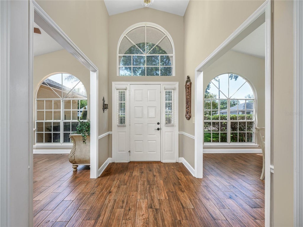 Photo of 1045 Abbotsford Court, Oviedo, FL 32765 (MLS # O6436444)