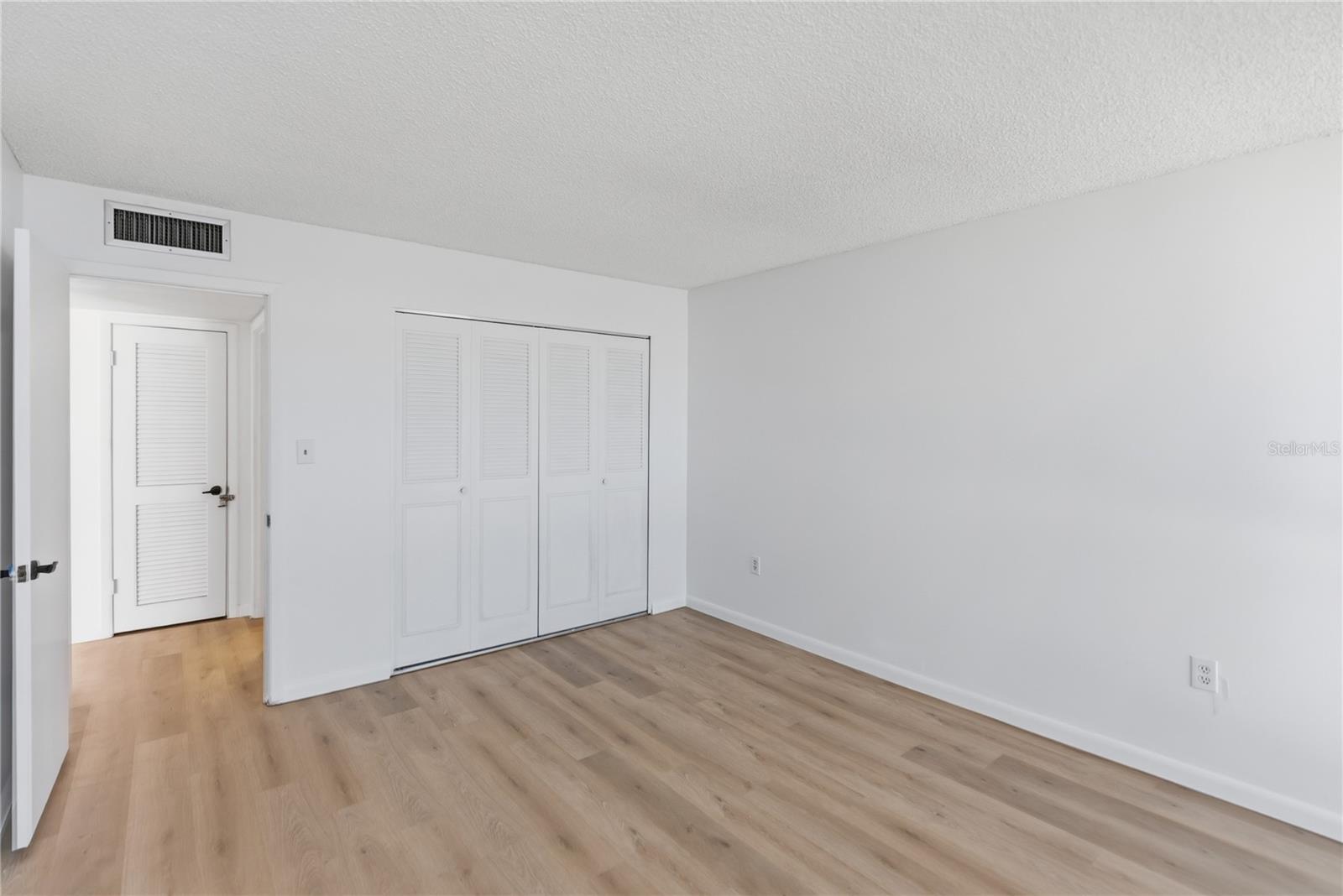 ARBOMAR APTS - Residential