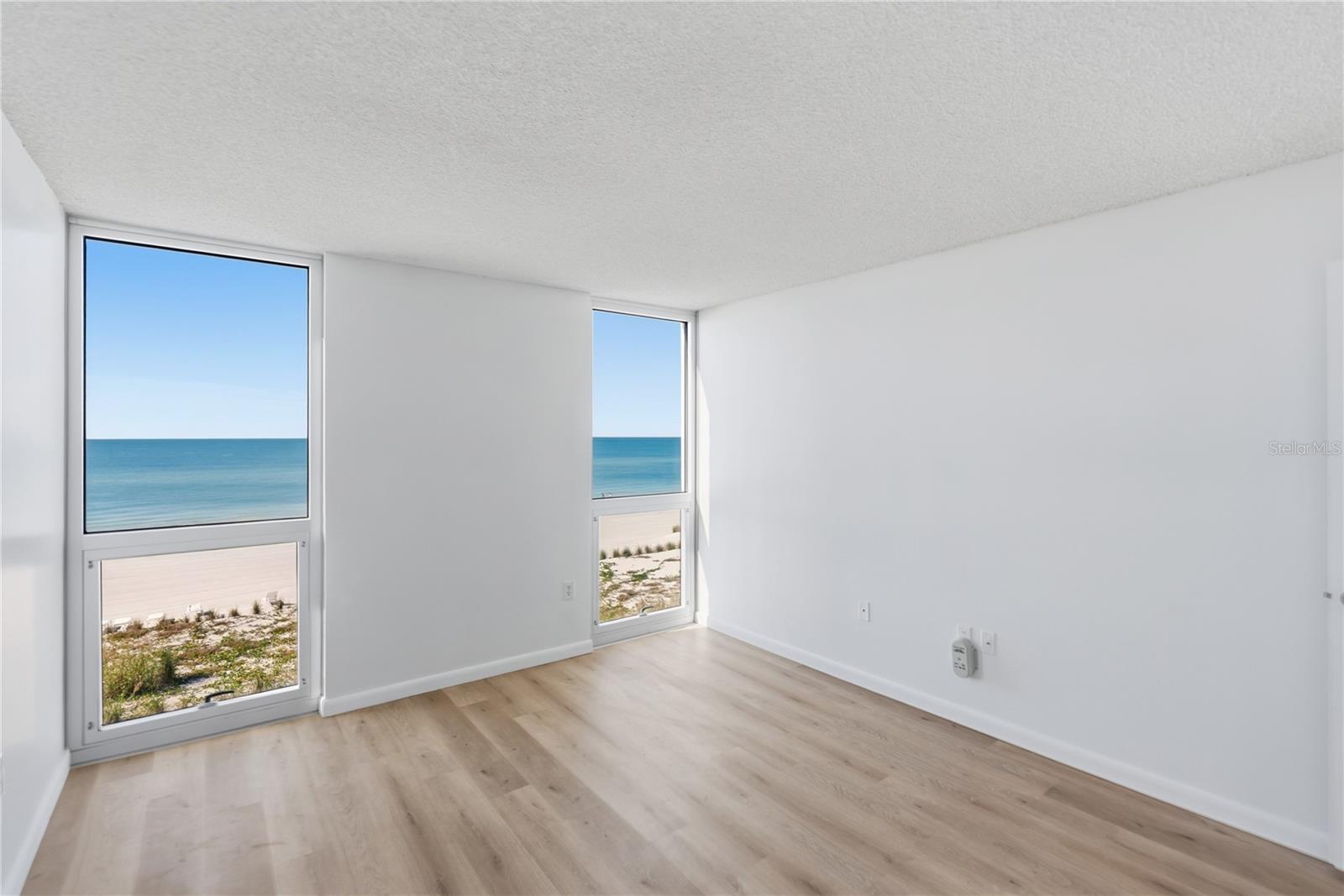 ARBOMAR APTS - Residential