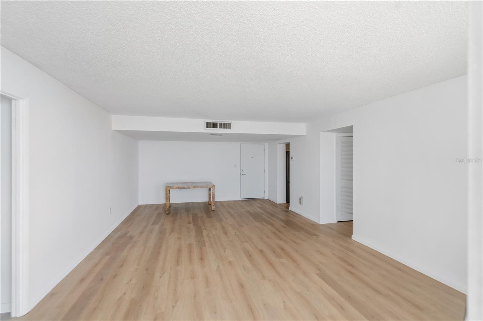 ARBOMAR APTS - Residential