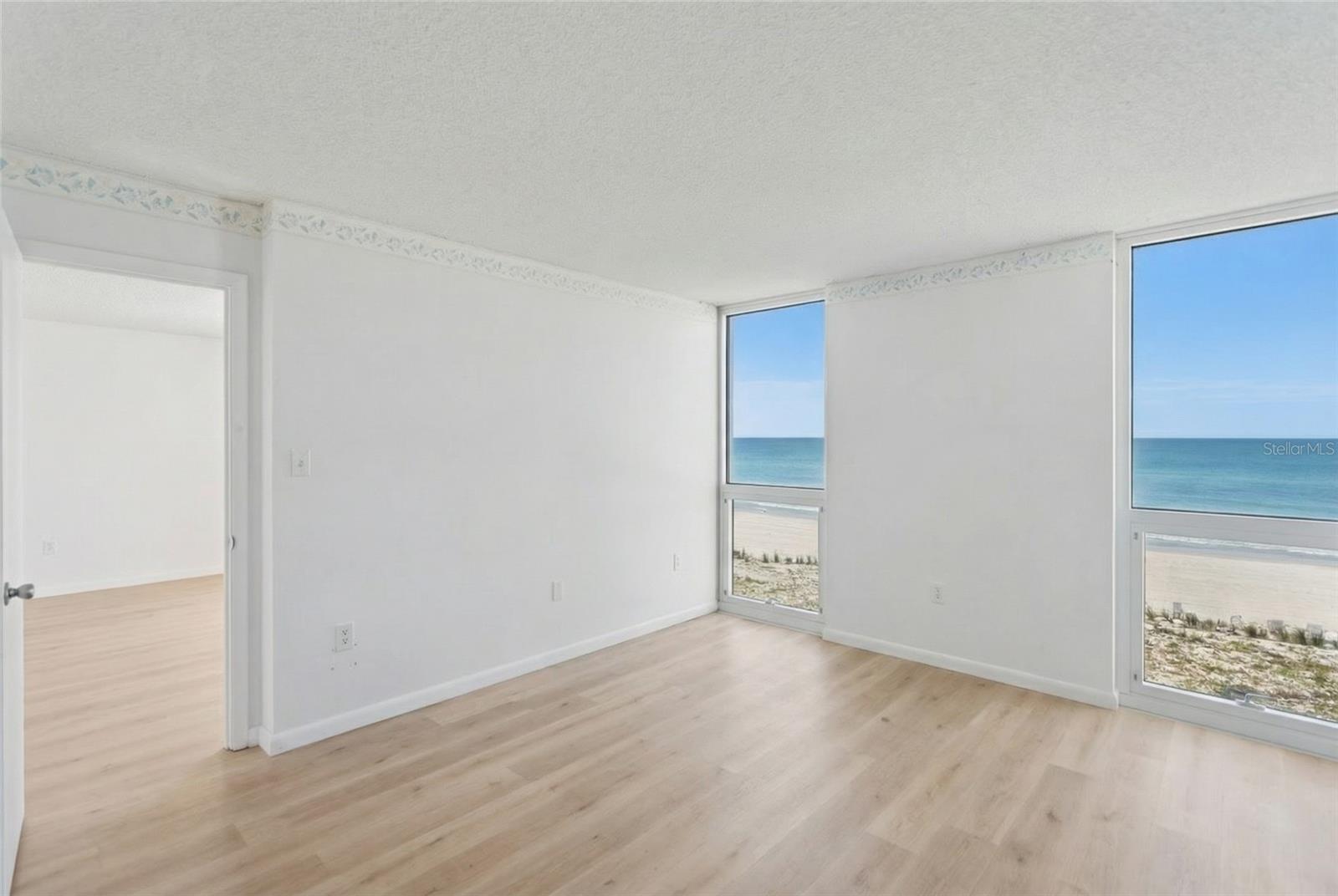 ARBOMAR APTS - Residential