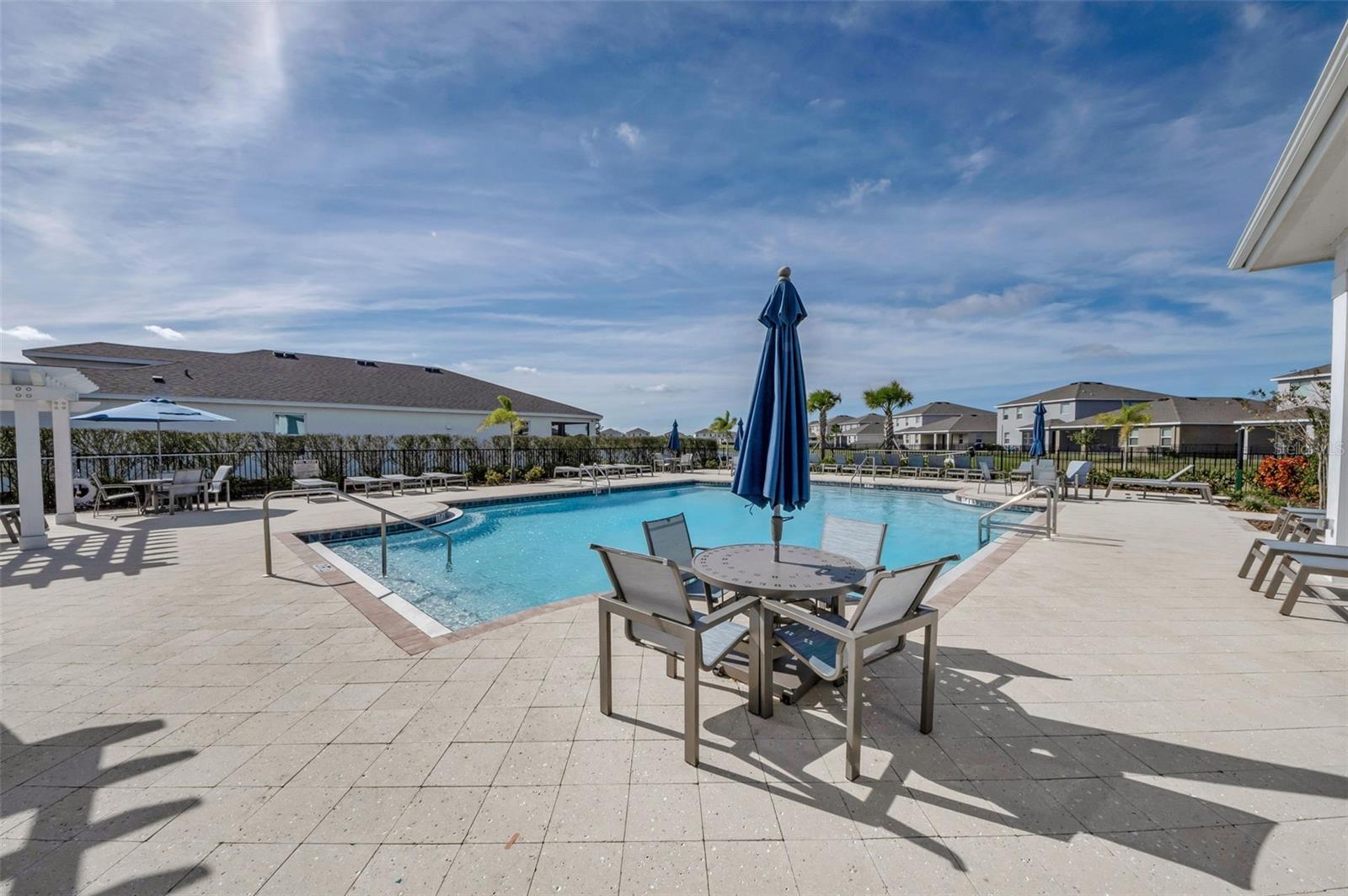 MANGROVE MANOR PH 1 - Residential