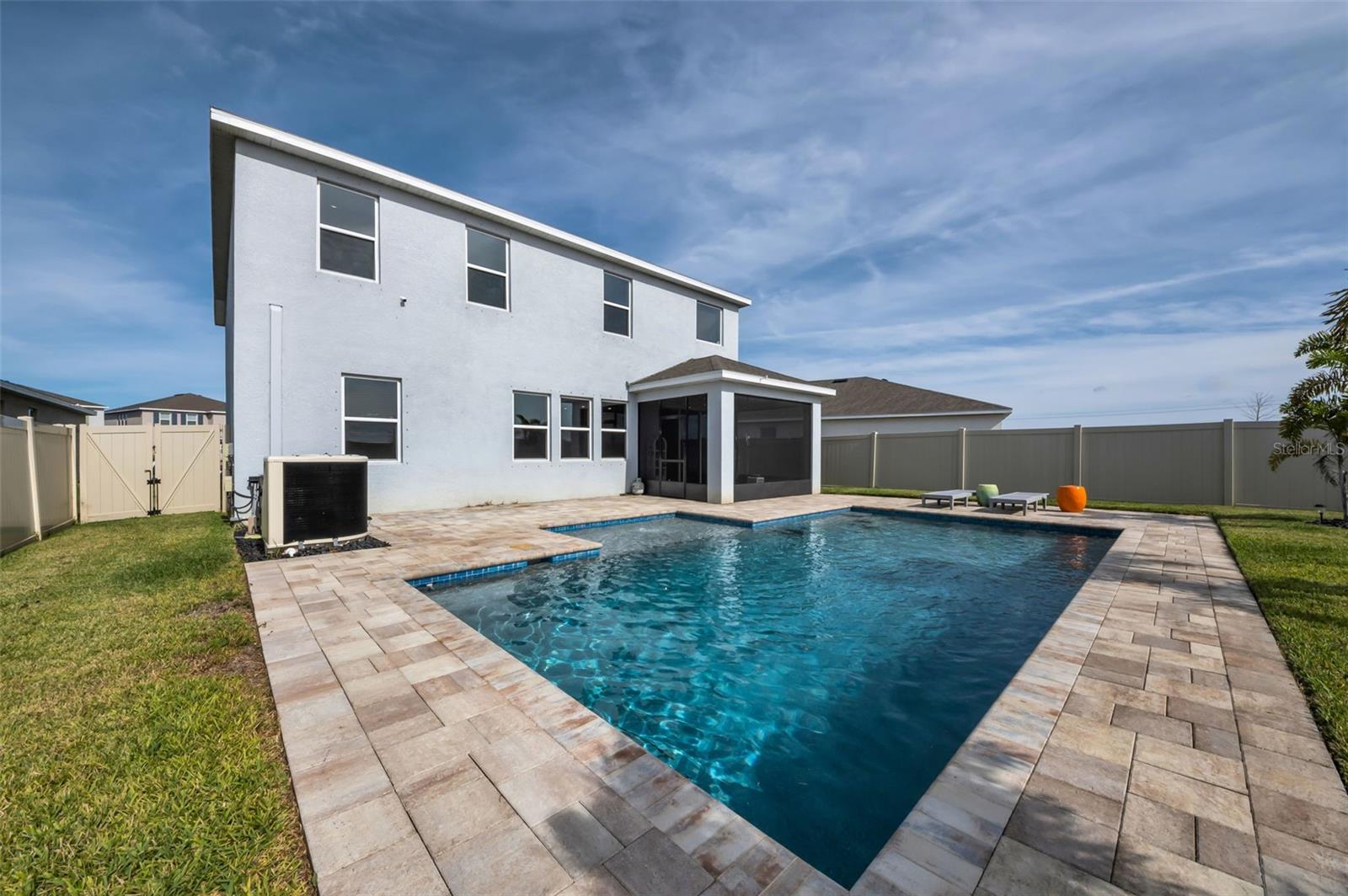 MANGROVE MANOR PH 1 - Residential