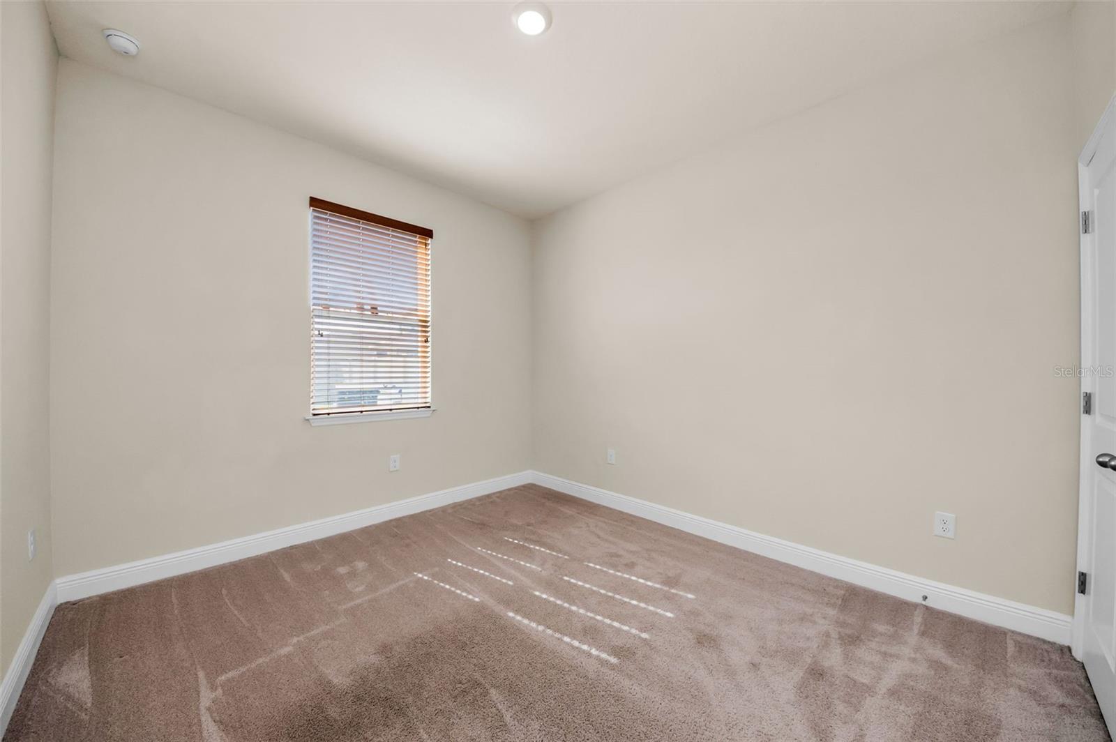 MANGROVE MANOR PH 1 - Residential