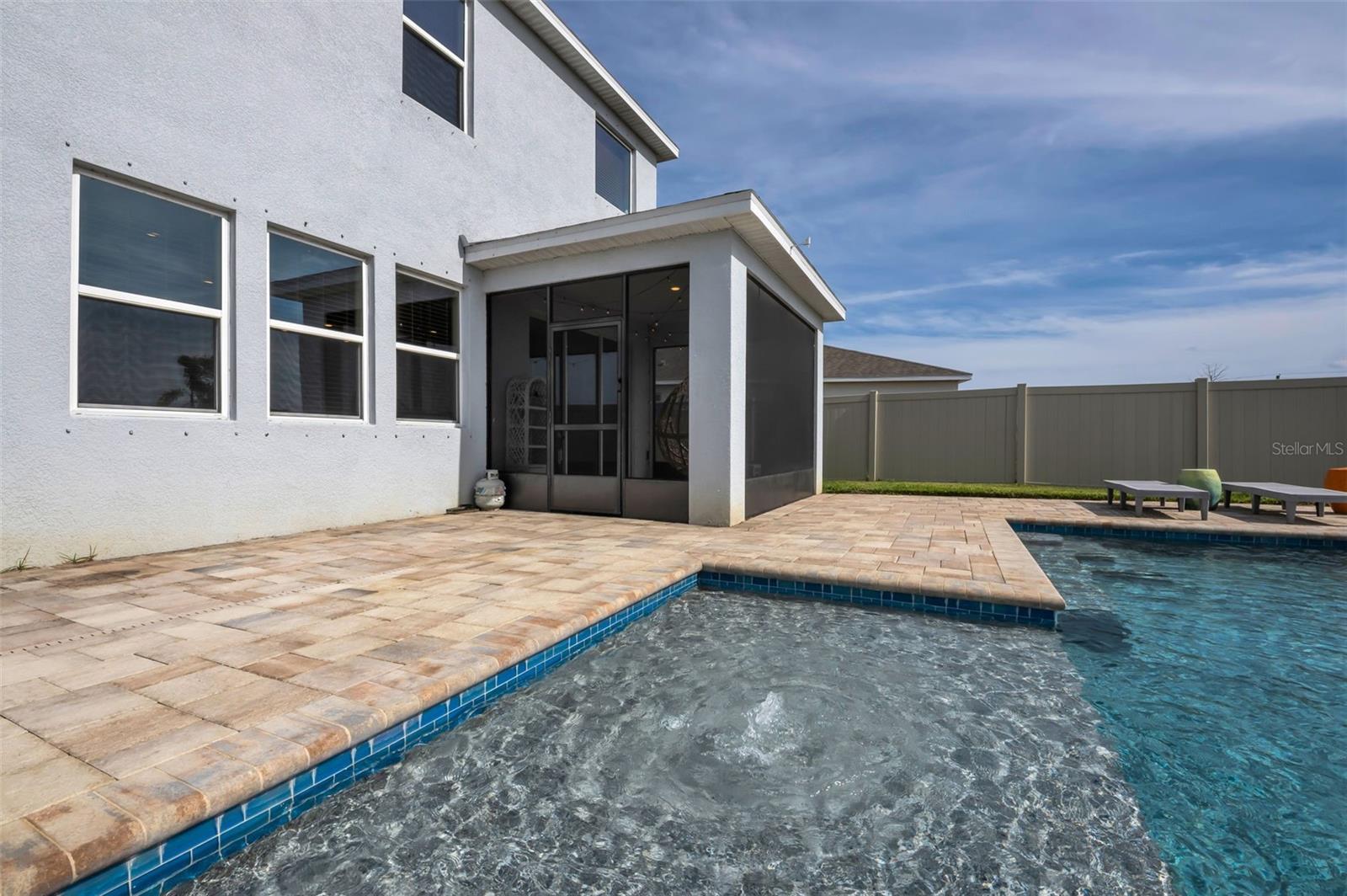 MANGROVE MANOR PH 1 - Residential