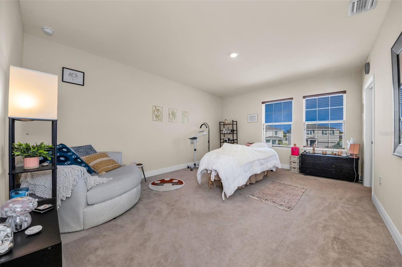 MANGROVE MANOR PH 1 - Residential