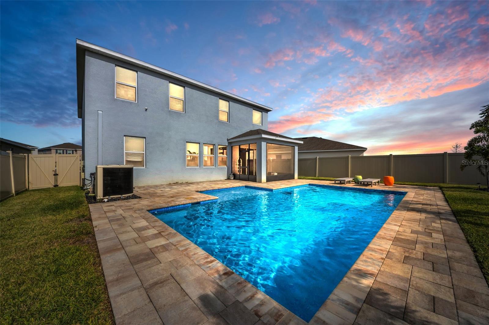 MANGROVE MANOR PH 1 - Residential