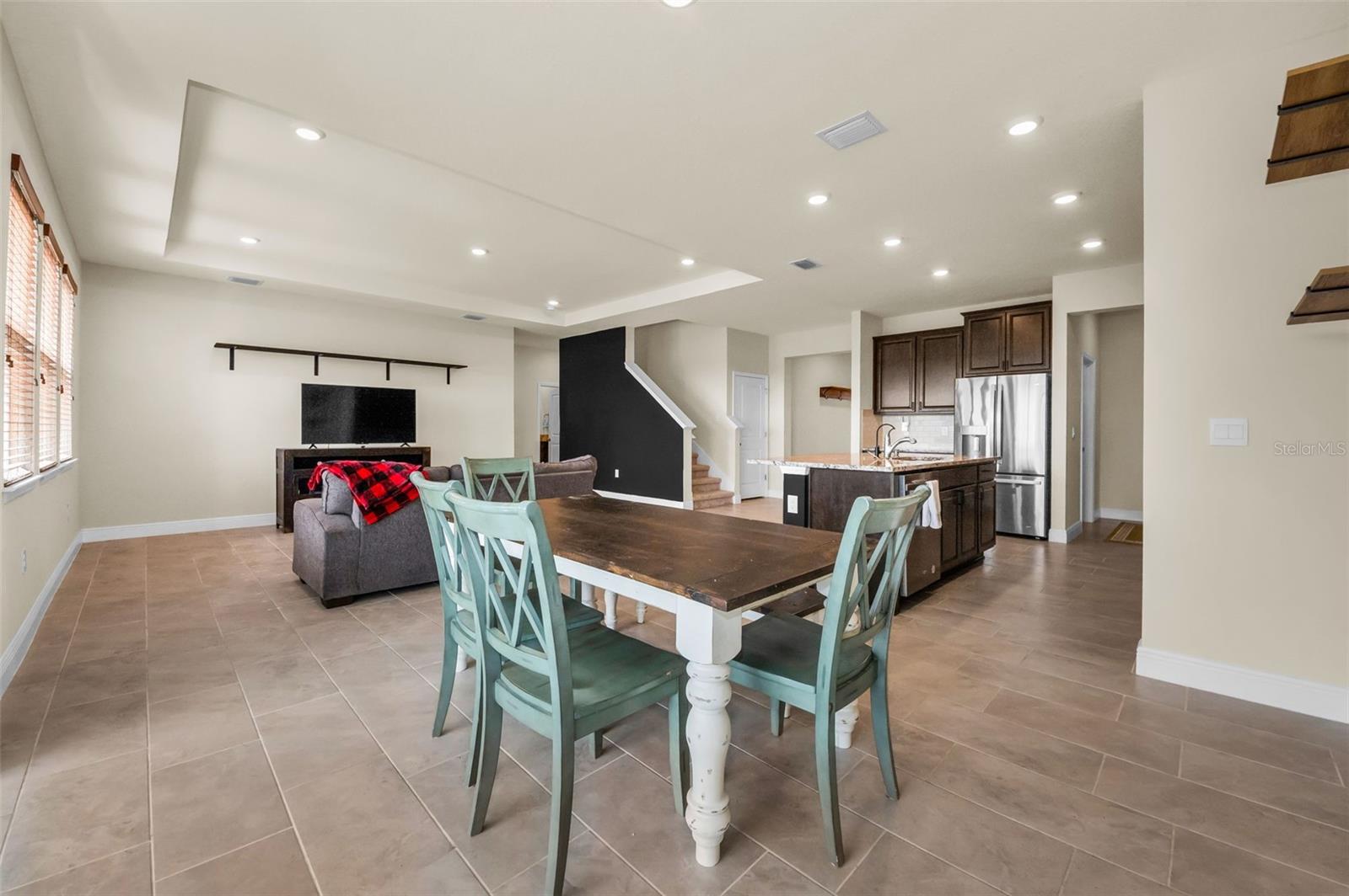 MANGROVE MANOR PH 1 - Residential