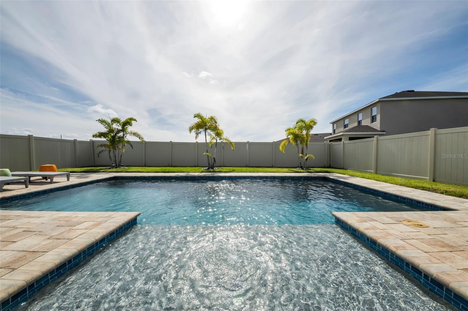 MANGROVE MANOR PH 1 - Residential