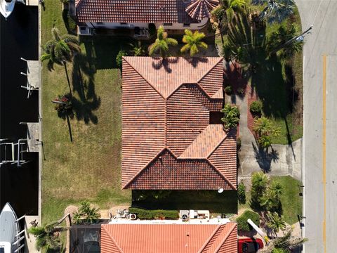 A home in PUNTA GORDA