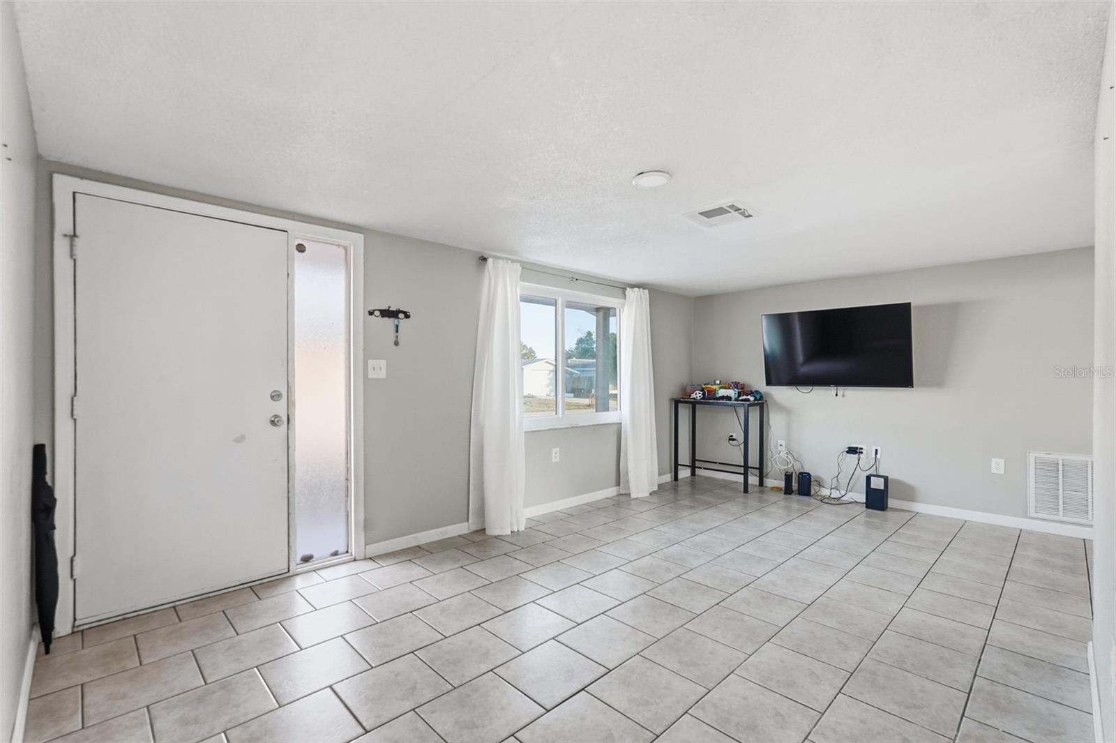 REGENCY PARK - Residential