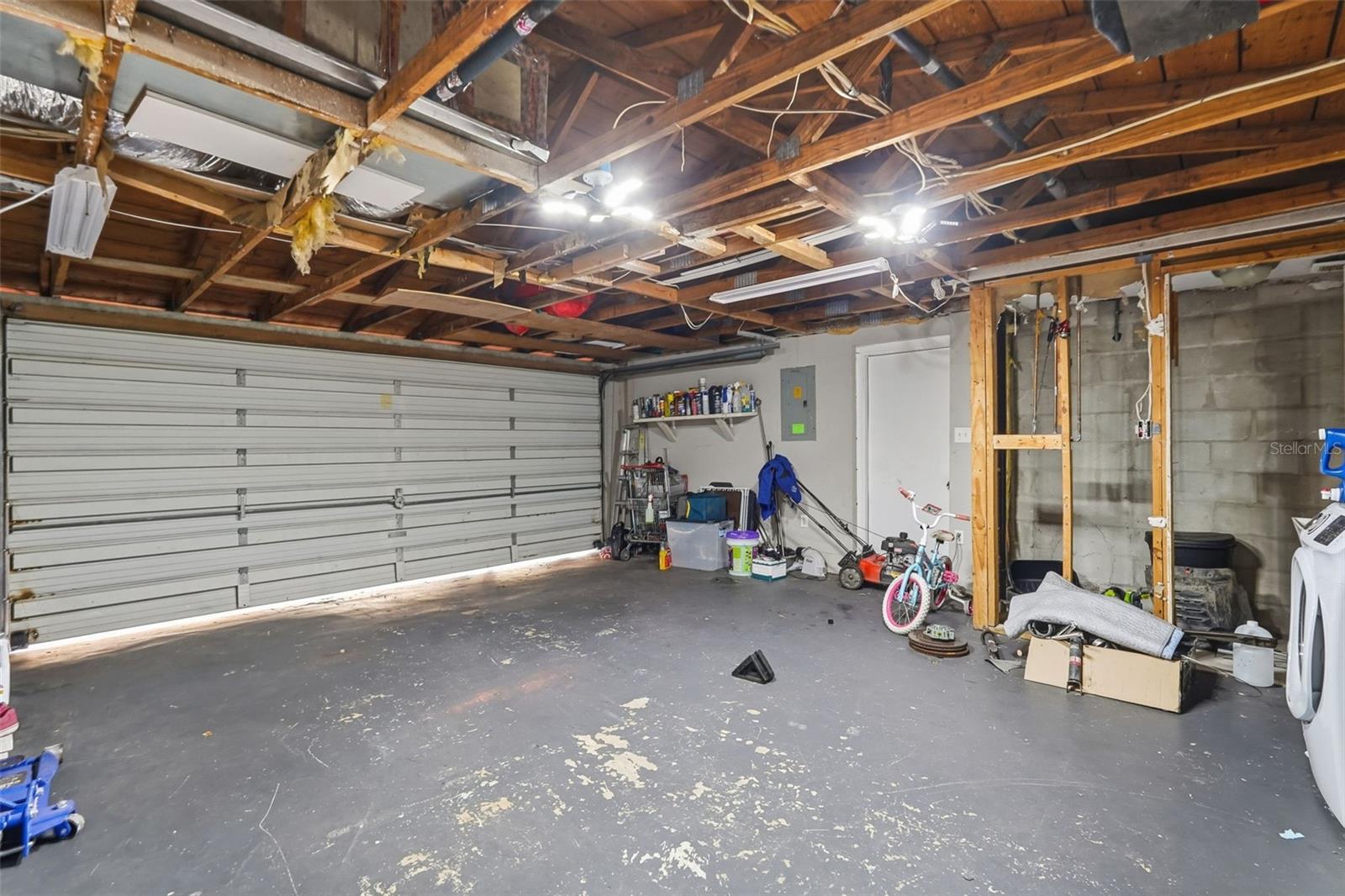 REGENCY PARK - Residential