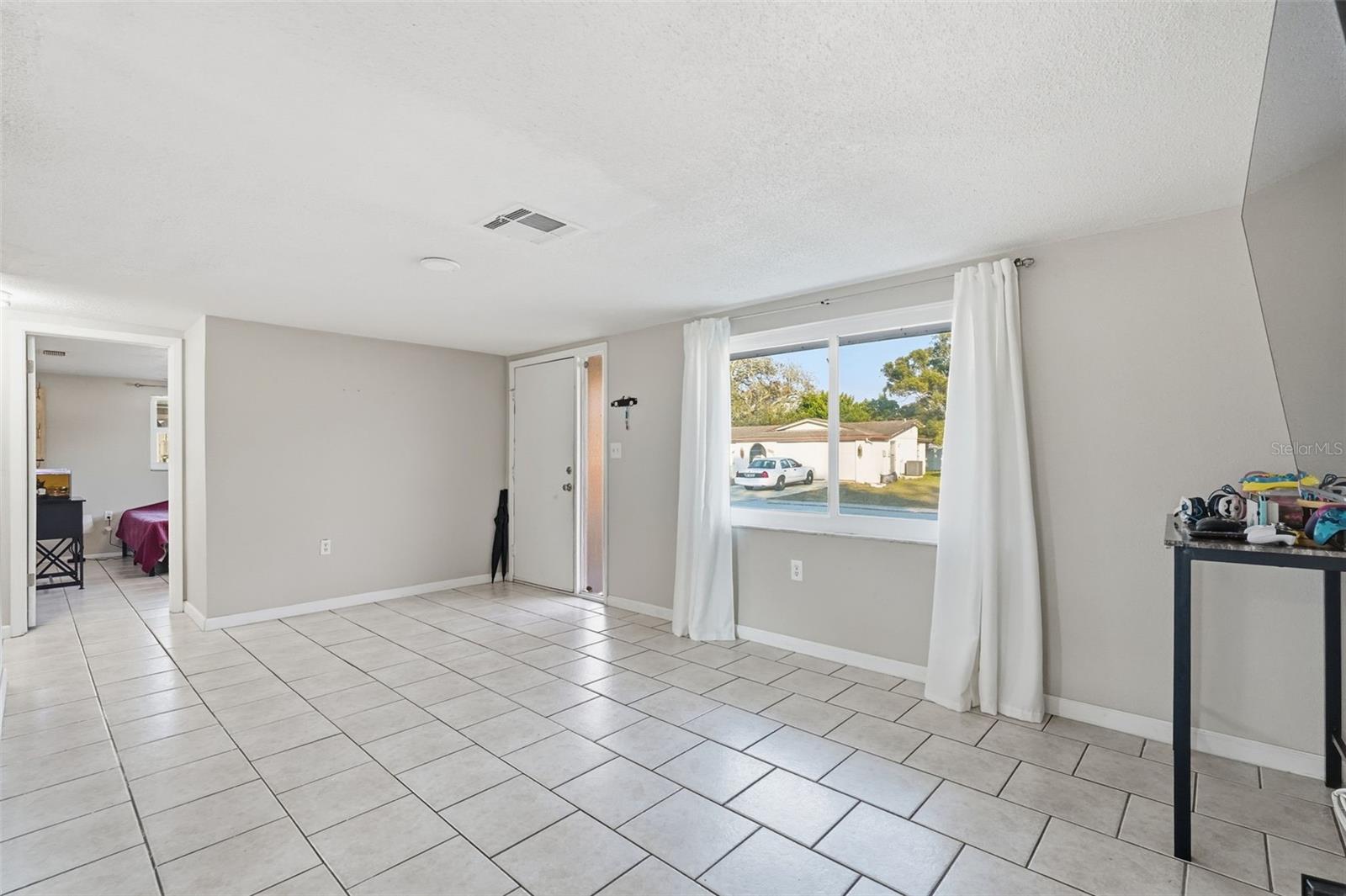 REGENCY PARK - Residential