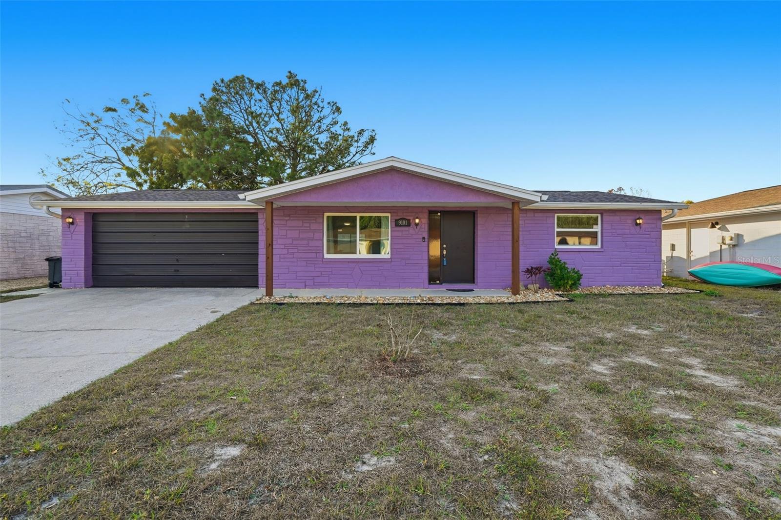 REGENCY PARK - Residential