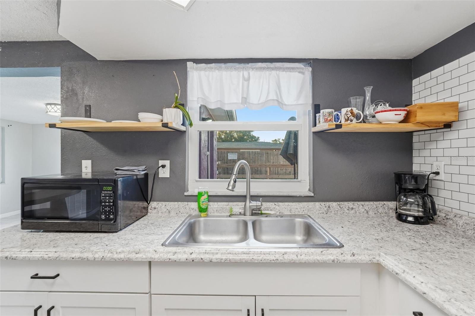 REGENCY PARK - Residential