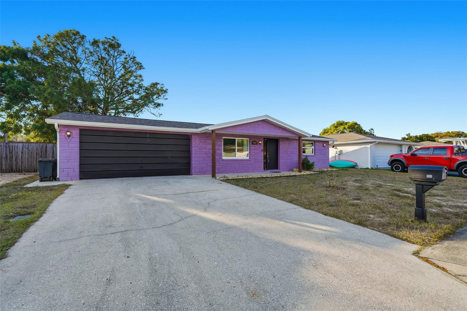 REGENCY PARK - Residential