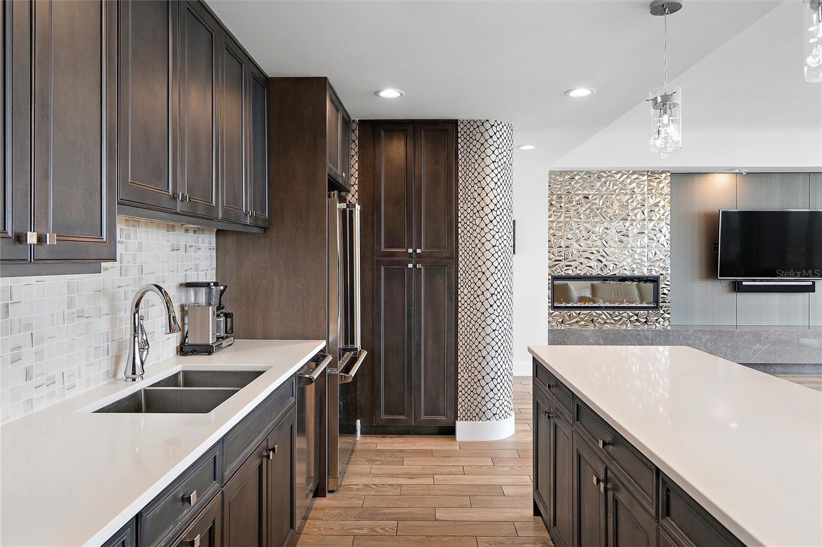 BLISS CONDO - Residential