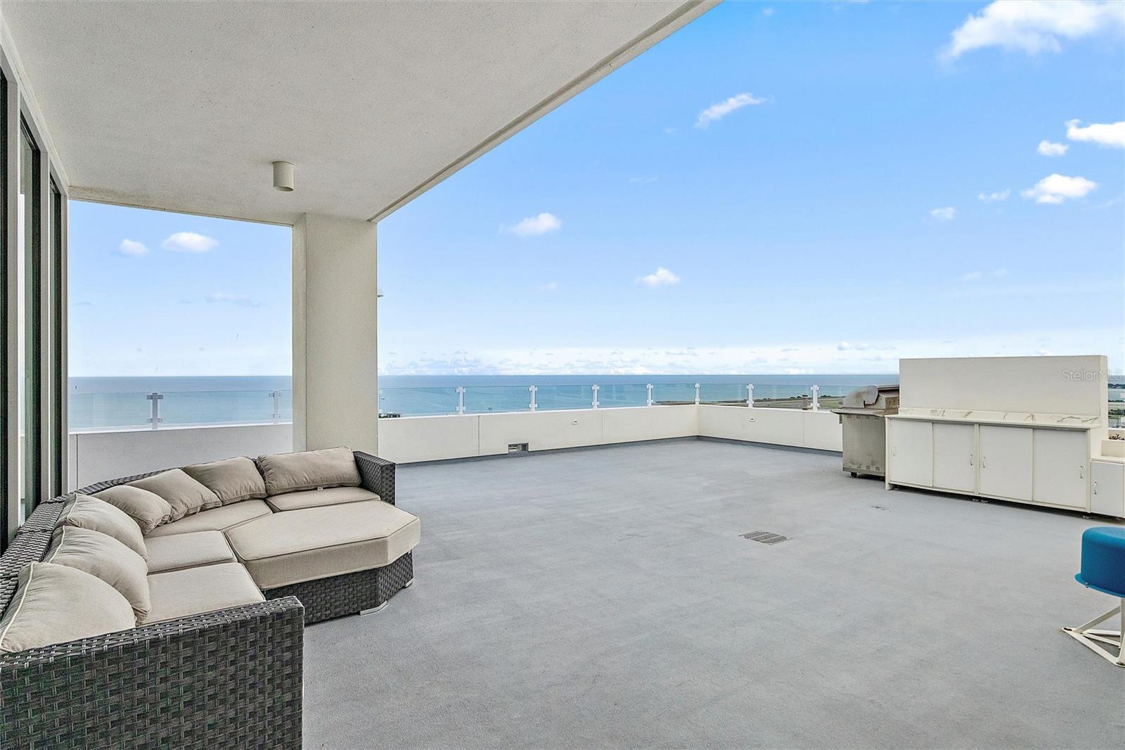 BLISS CONDO - Residential