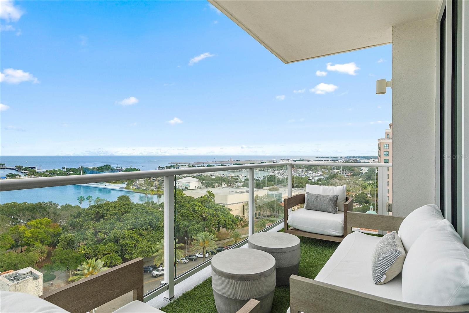 BLISS CONDO - Residential