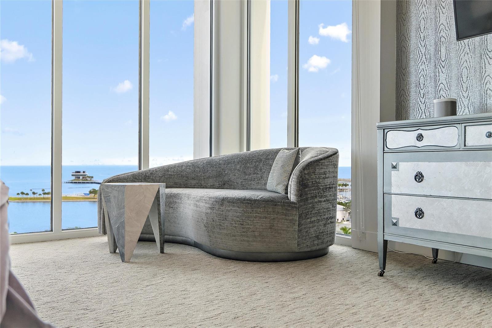 BLISS CONDO - Residential
