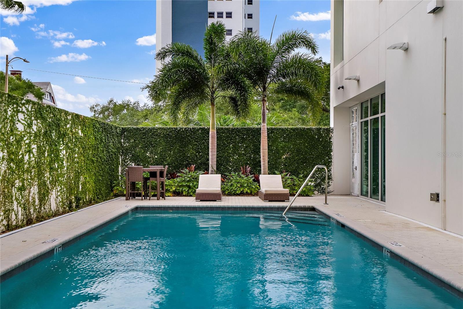 BLISS CONDO - Residential