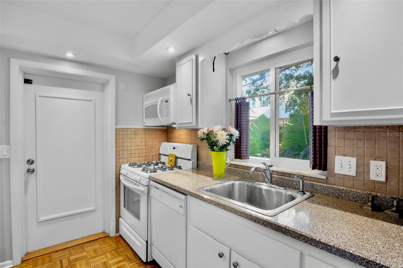 GROSVENOR PARK SUB - Residential