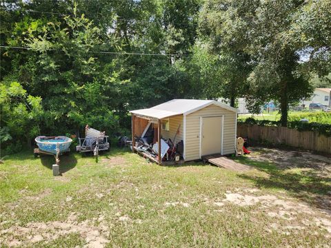 A home in BELLEVIEW