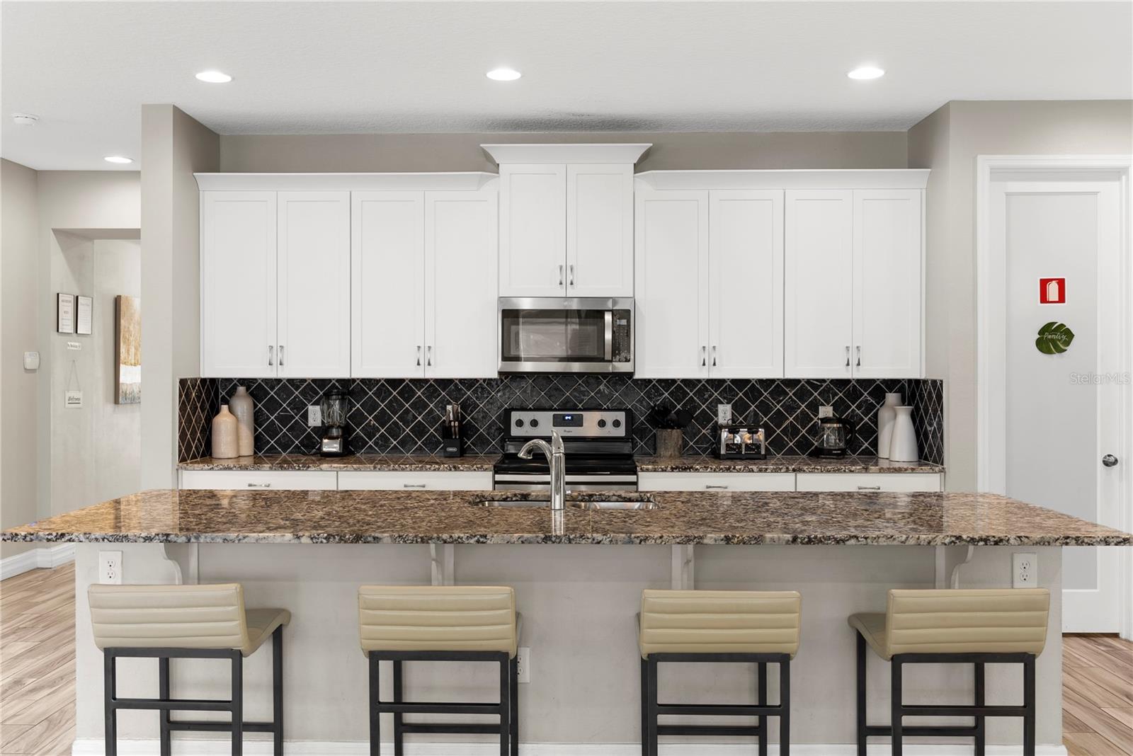 SOLARA RESORT - Residential