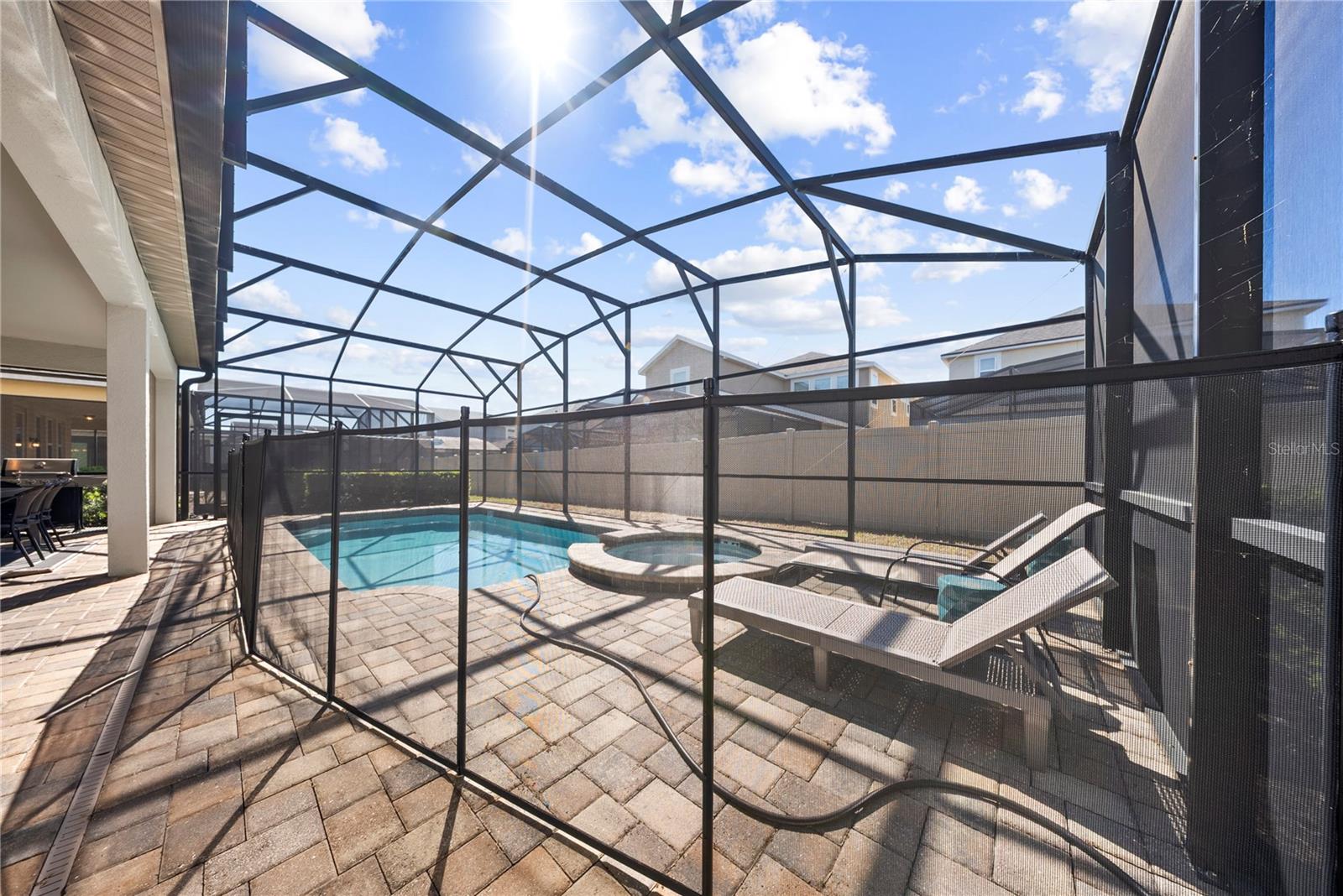 SOLARA RESORT - Residential