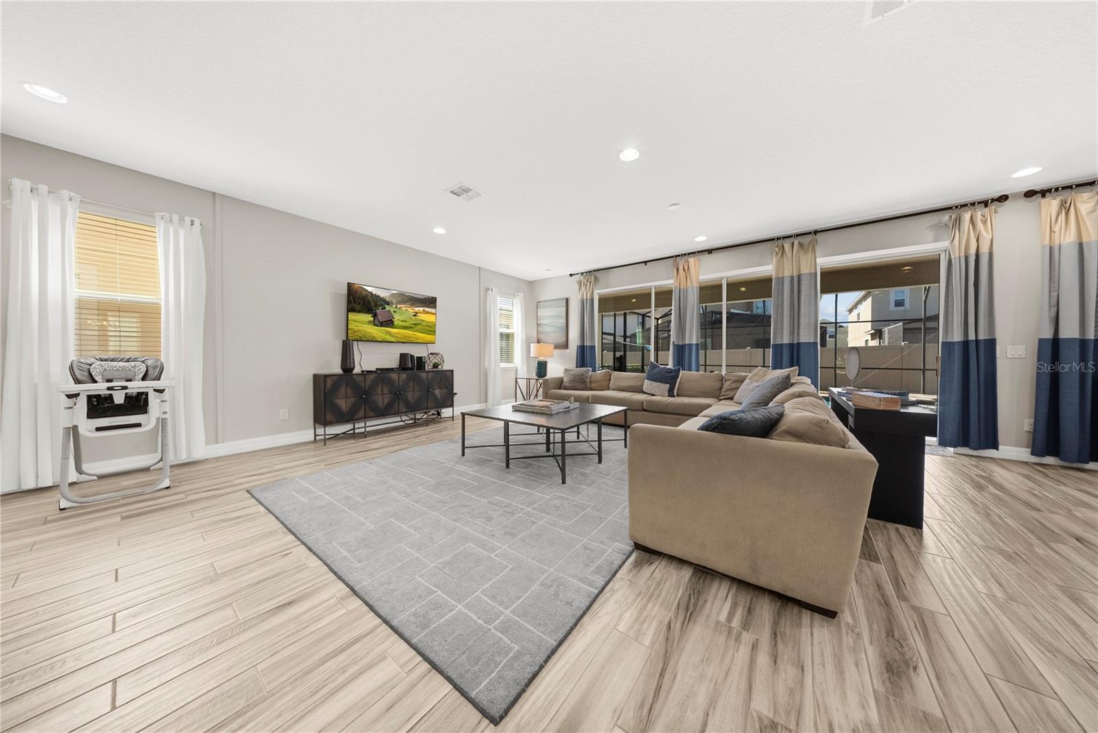 SOLARA RESORT - Residential