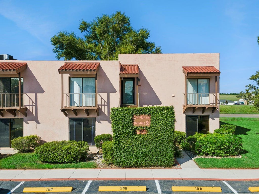 Photo of 109 La Casa #109, Lake Wales, FL 33898 (MLS # P4939838)