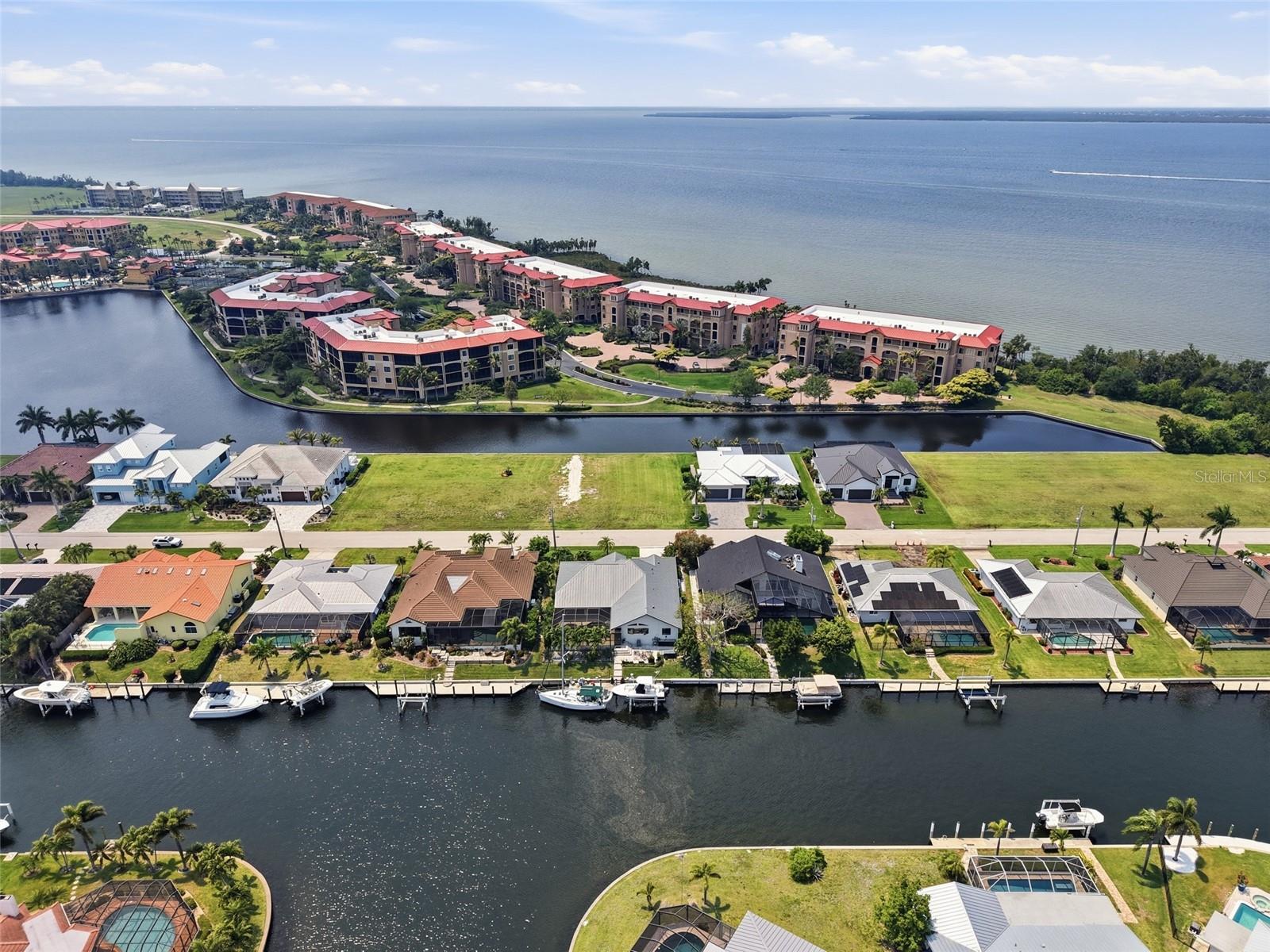 PUNTA GORDA ISLES SEC 24 - Land
