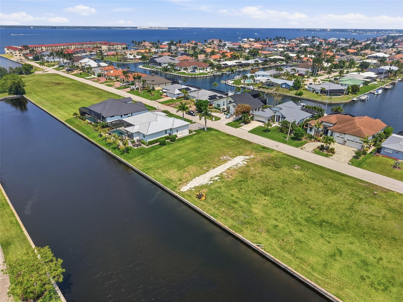 PUNTA GORDA ISLES SEC 24 - Land