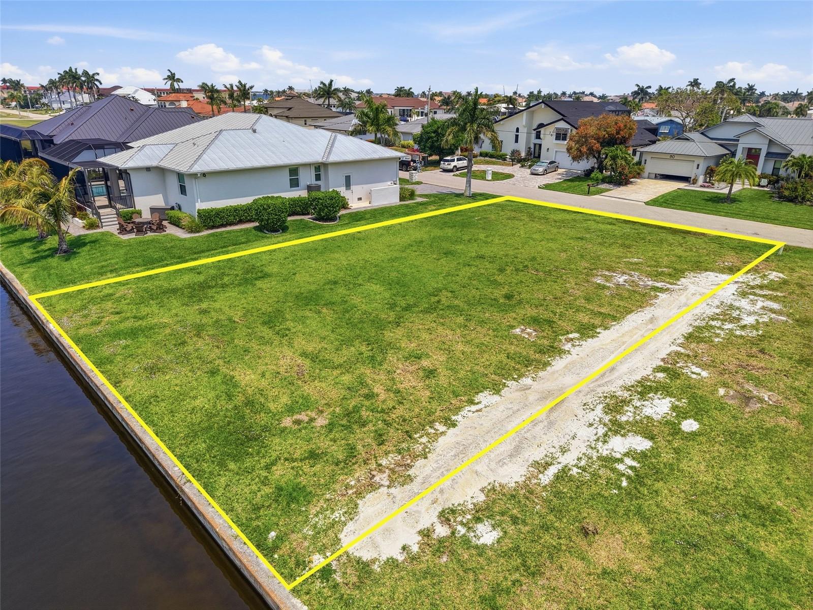 PUNTA GORDA ISLES SEC 24 - Land