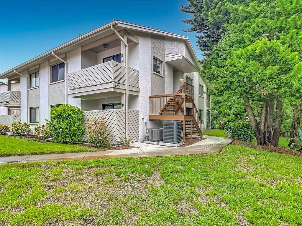 Photo of 12308 Eagleswood Drive #D, Hudson, FL 34667 (MLS # TB8535004)