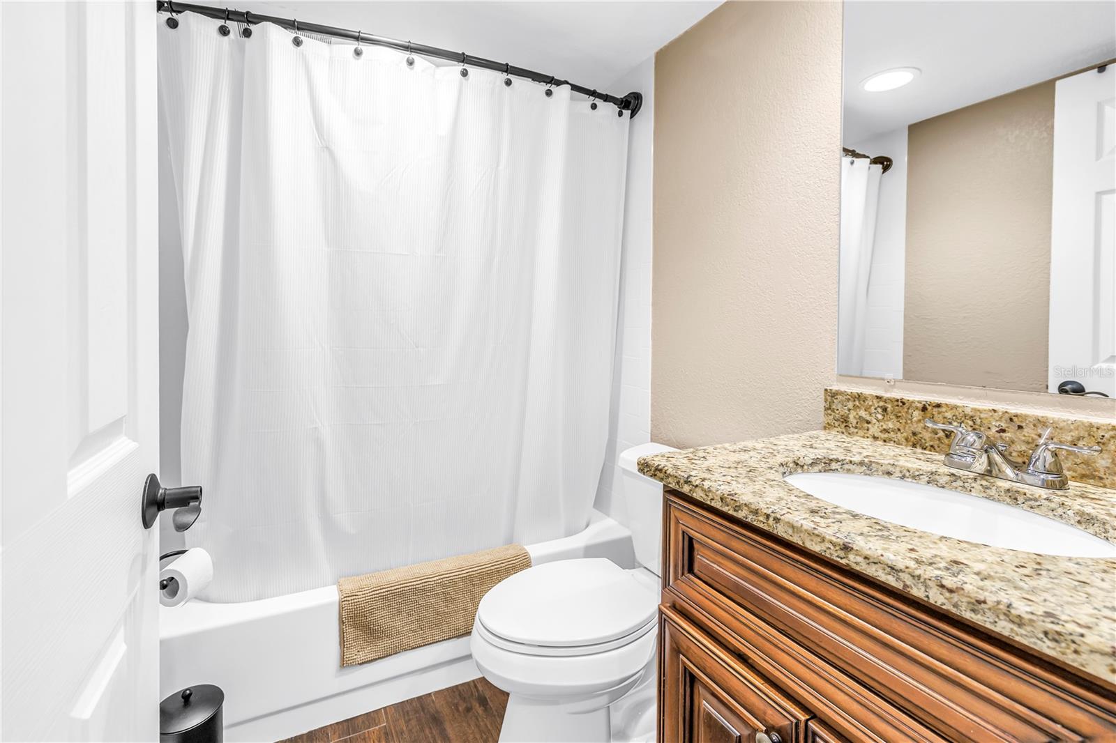 OAKS OF SEMINOLE CONDO - Residential