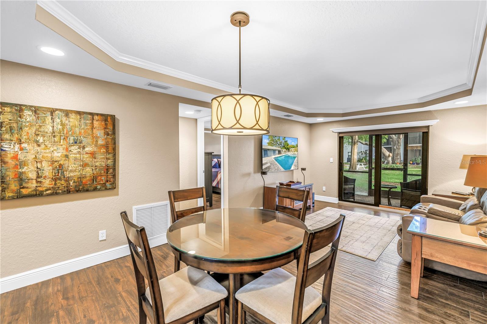 OAKS OF SEMINOLE CONDO - Residential