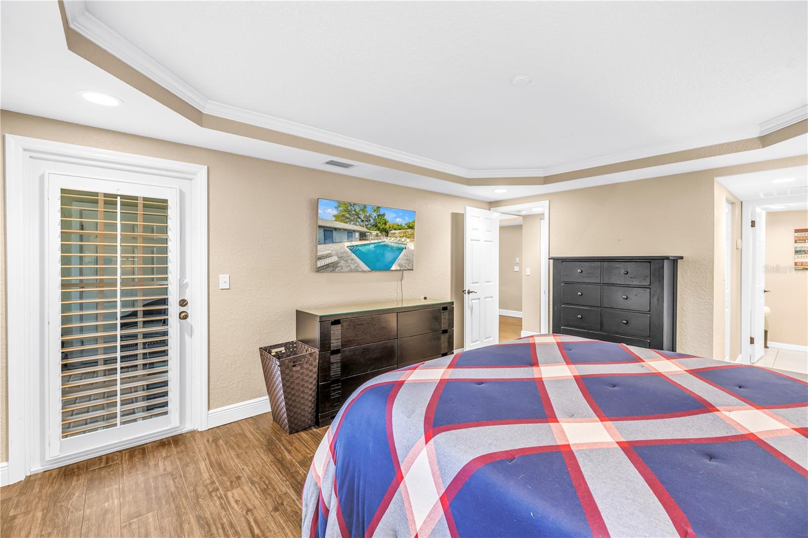 OAKS OF SEMINOLE CONDO - Residential