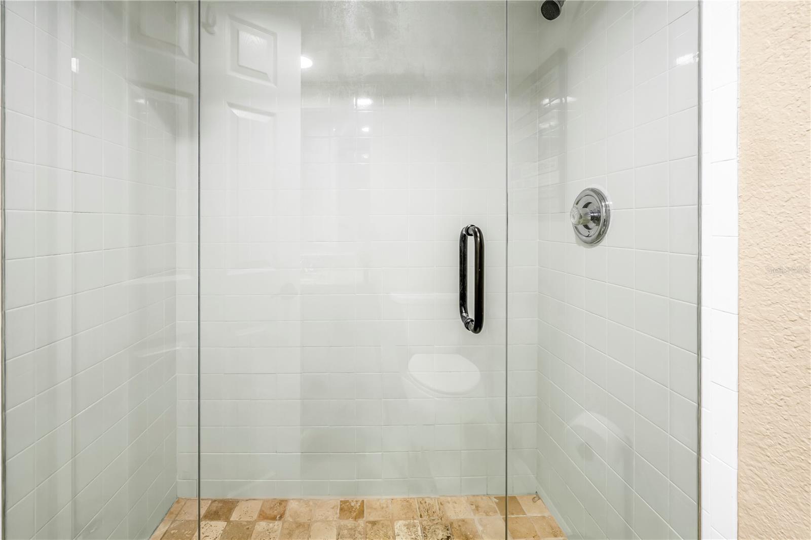 OAKS OF SEMINOLE CONDO - Residential