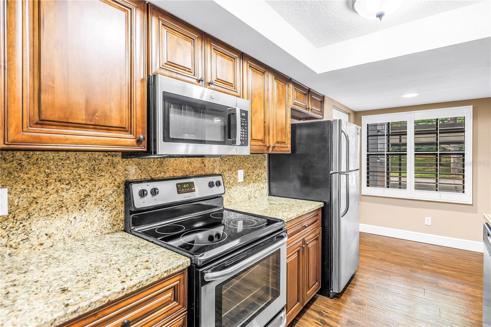 OAKS OF SEMINOLE CONDO - Residential