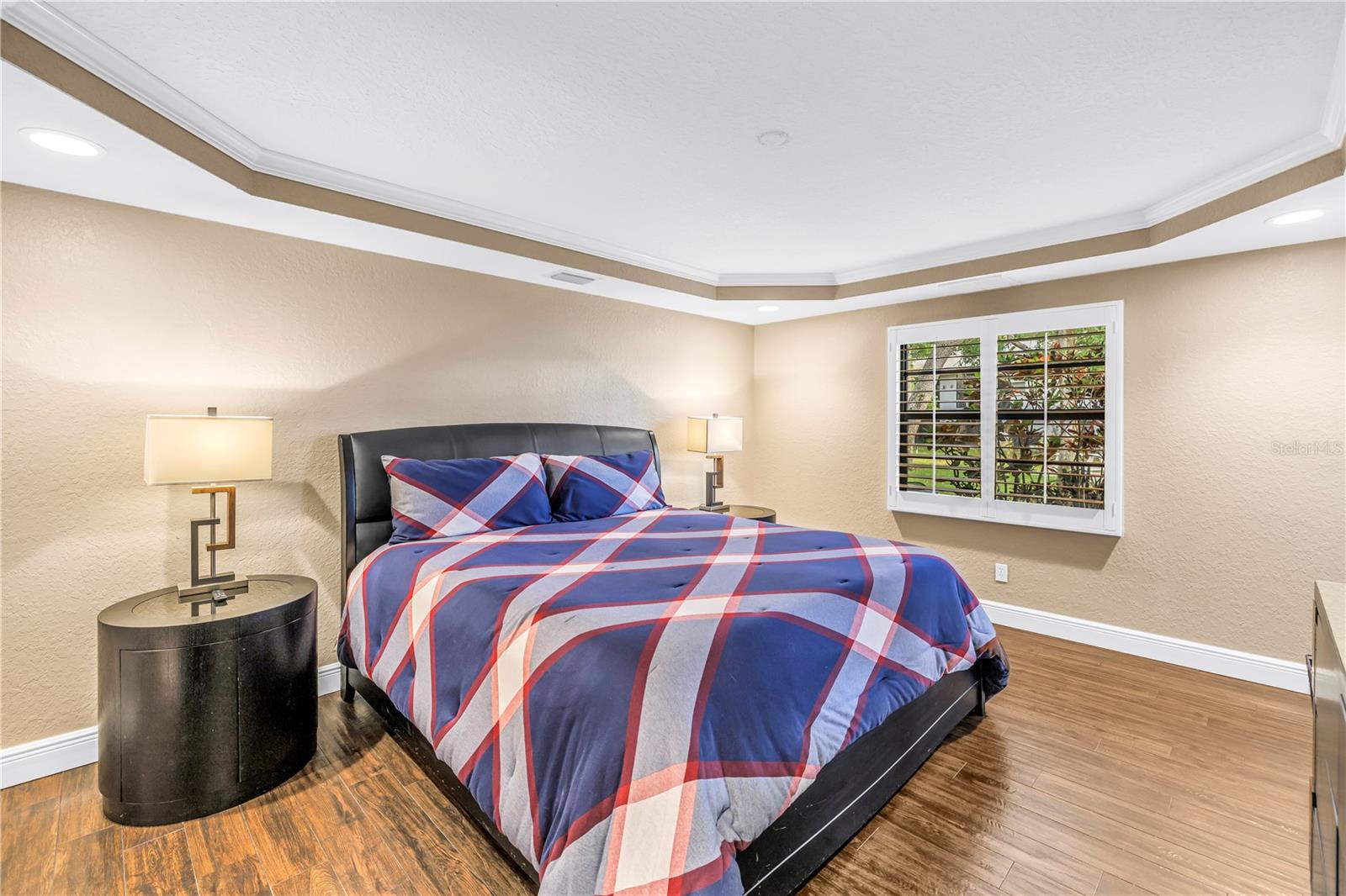 OAKS OF SEMINOLE CONDO - Residential