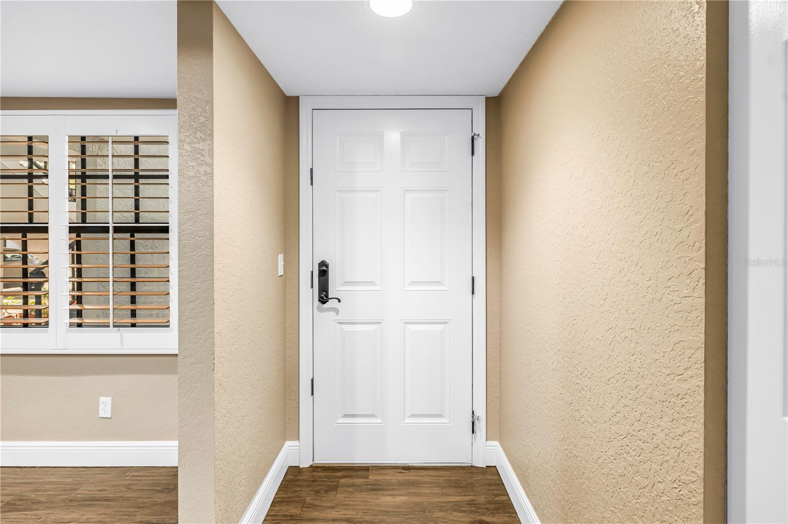 OAKS OF SEMINOLE CONDO - Residential