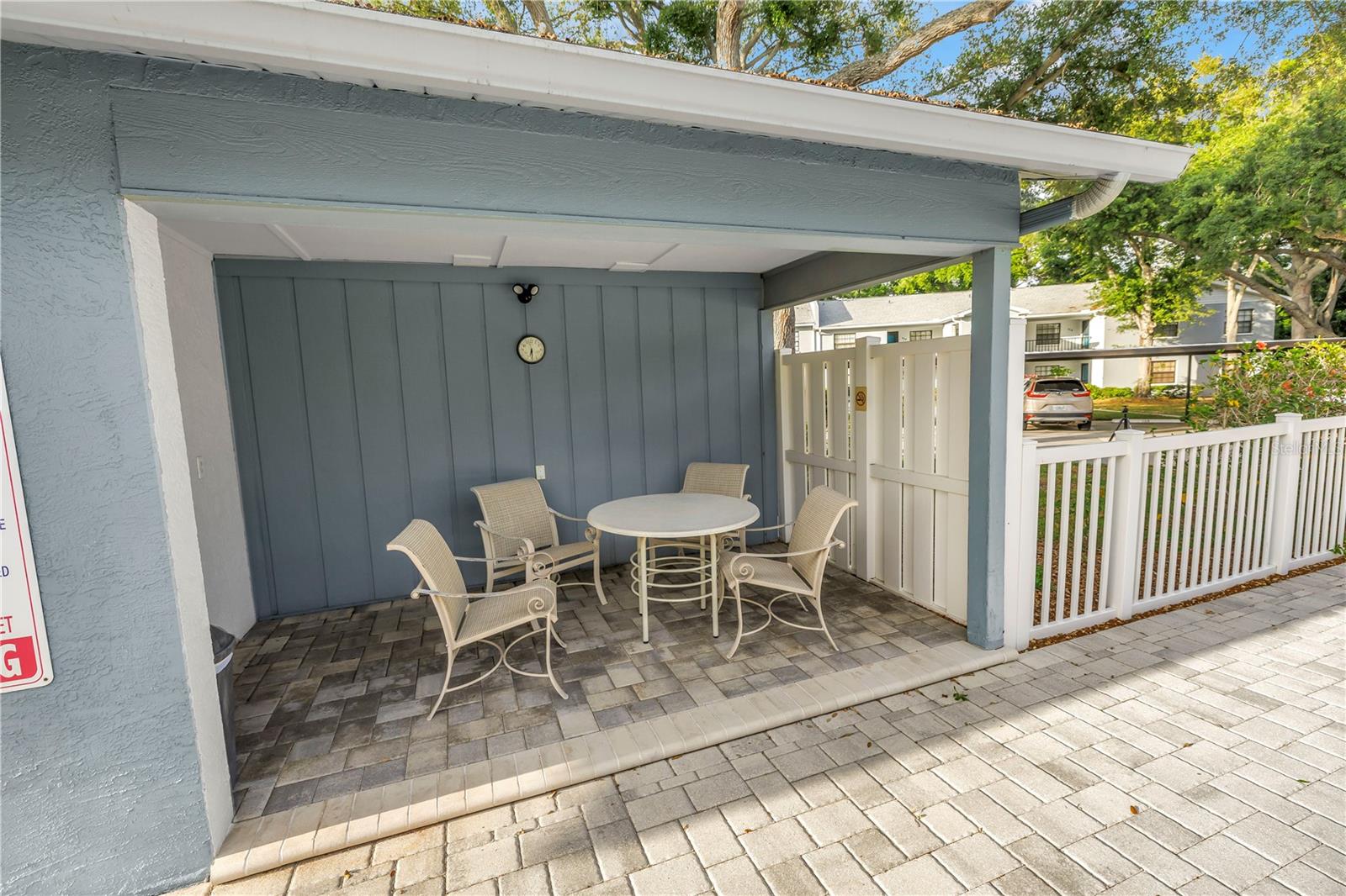 OAKS OF SEMINOLE CONDO - Residential