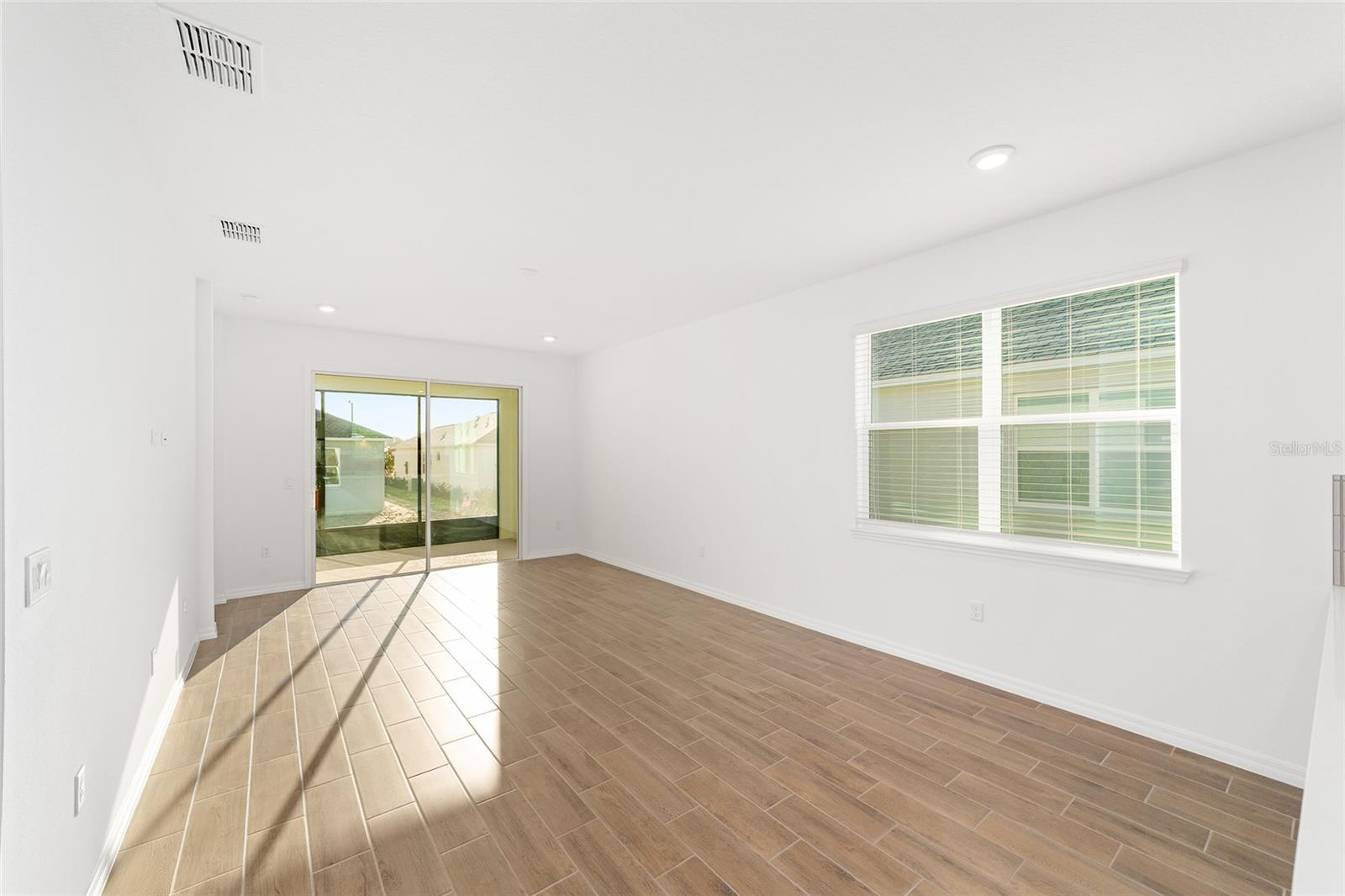 WEYBOURNE LANDING - Residential