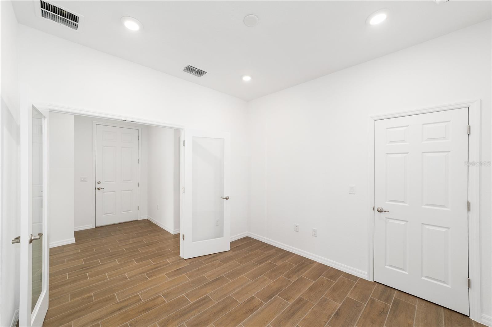 WEYBOURNE LANDING - Residential